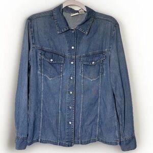 VINTAGE 90s Newport News Western Pearl Snap Chambray Cottagecore Denim Shirt 10